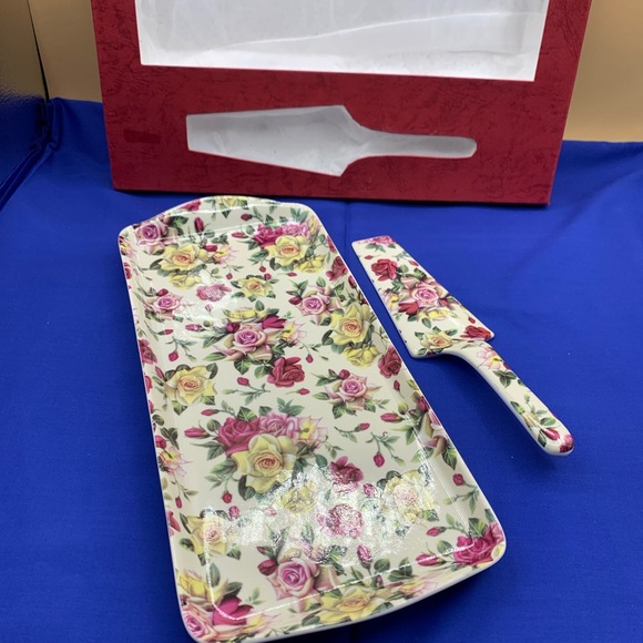 Porcelain Rectangle Cake Plate And Spatula Roses Pattern - Picture 2 of 6